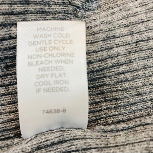 Cashmere Blend Cardigan with Buttons - Picture 5 of 5